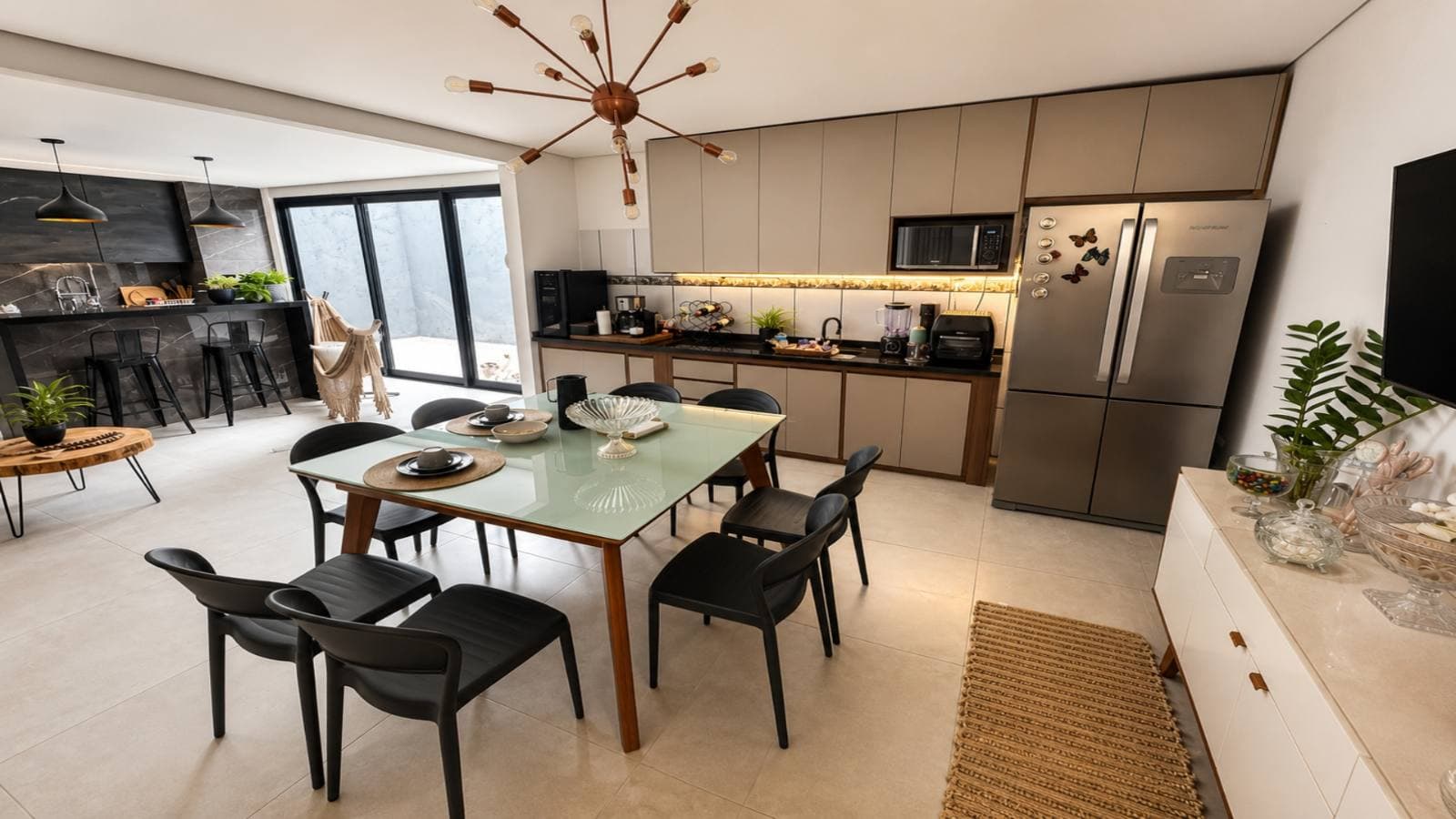 Suíte de casa à venda no bairro Jardim Imperial em Cuiabá