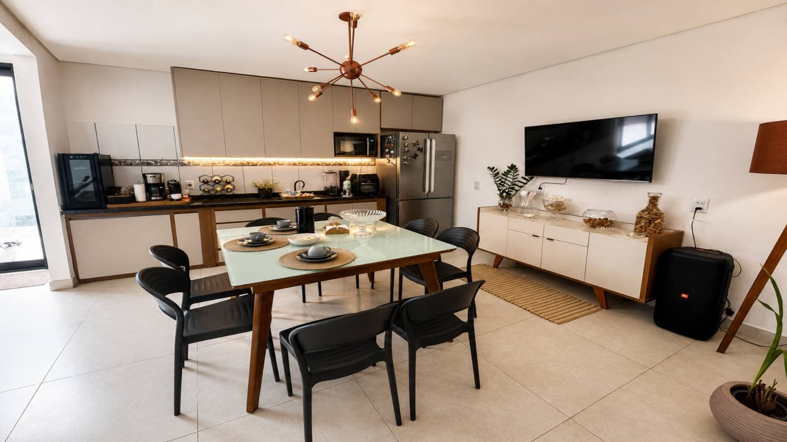 Suíte de casa à venda no bairro Jardim Imperial em Cuiabá